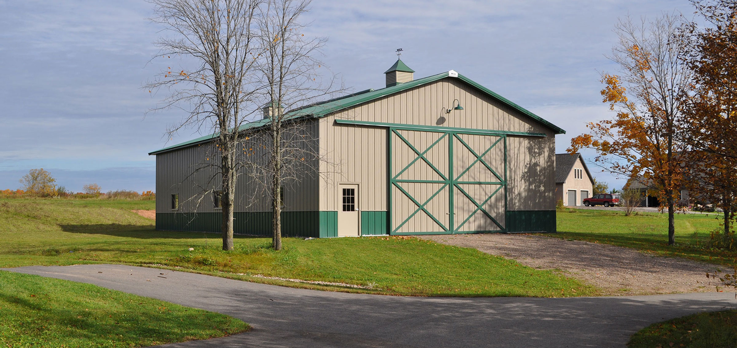 Suburban Pole Barn Garages